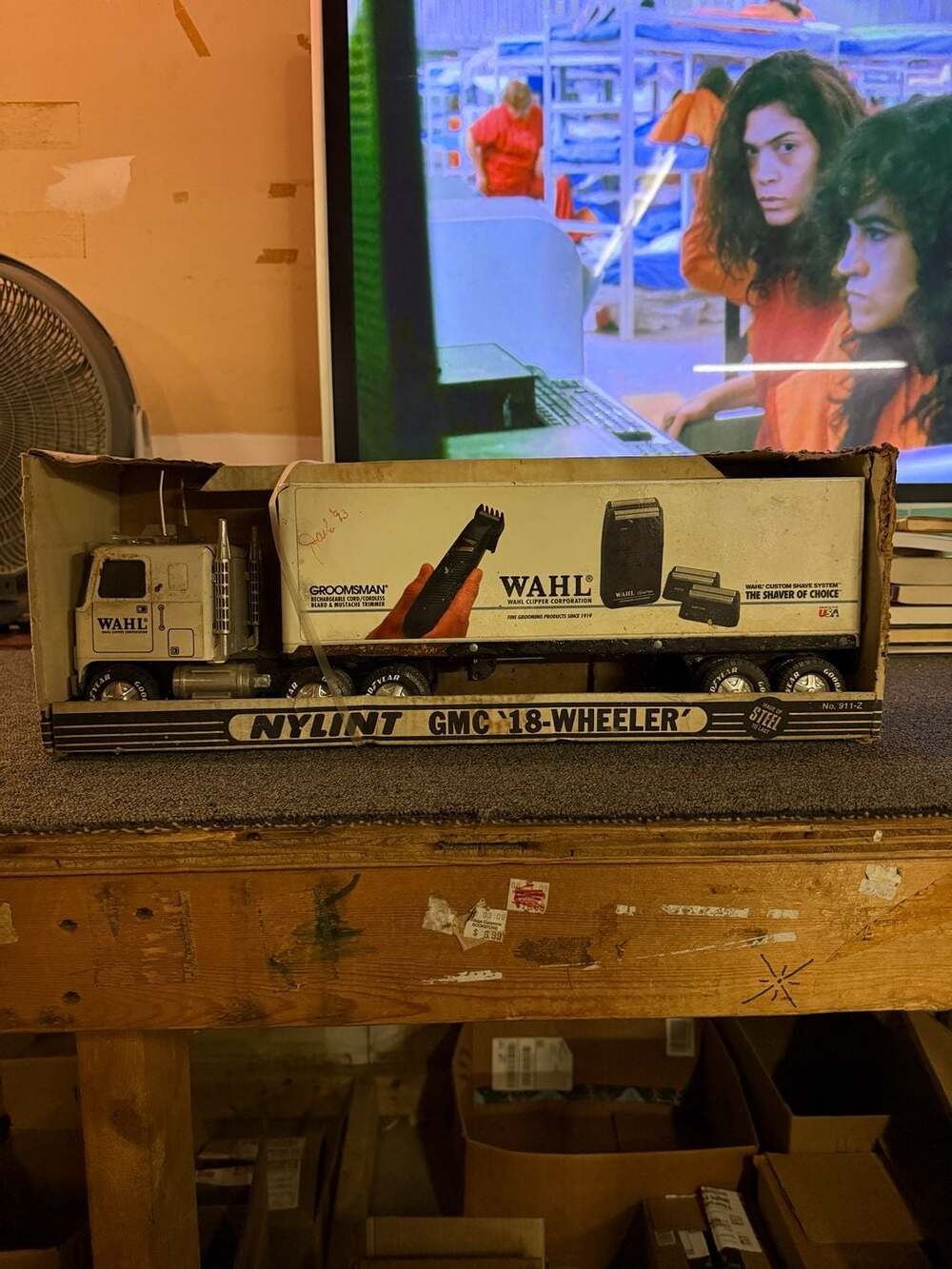 Nylint GMC 18-Wheeler Wahl Trailer Truck